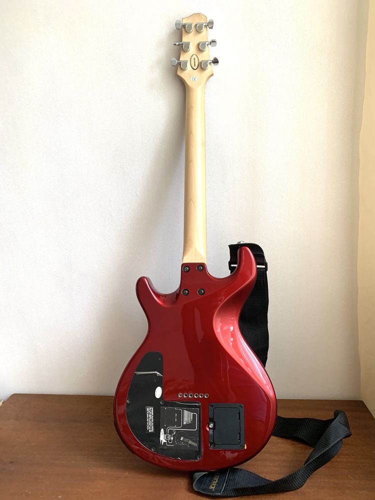 Гитара  Line 6 variax 500, электрогитара моделирующая