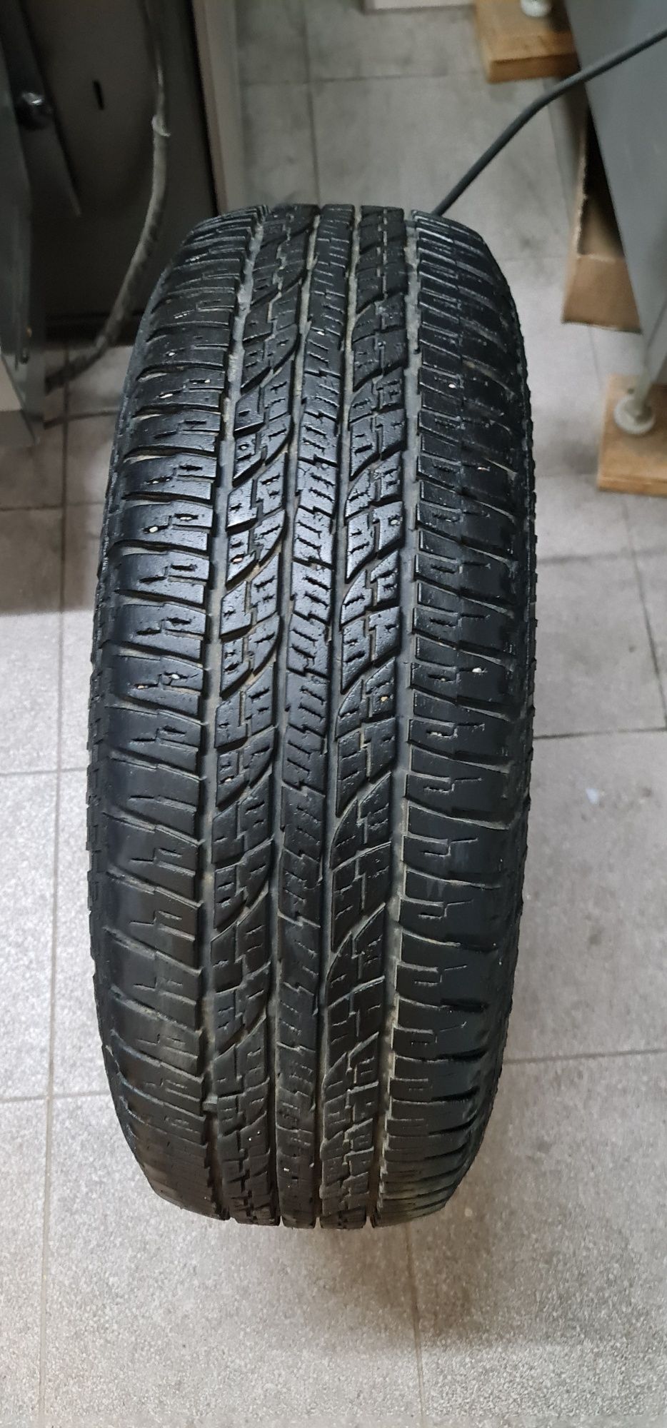 Yokohama Geolandar A/T G015 215/70R16 100 H RPB