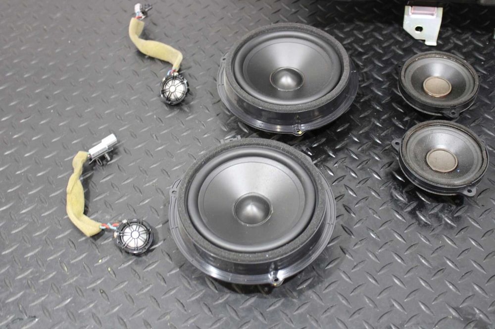 Колонки комплект MERIDIAN Land Rover Evoque L538 BJ32-18808-EB, звук