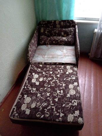 Дитяче розкладне крісло-ліжко