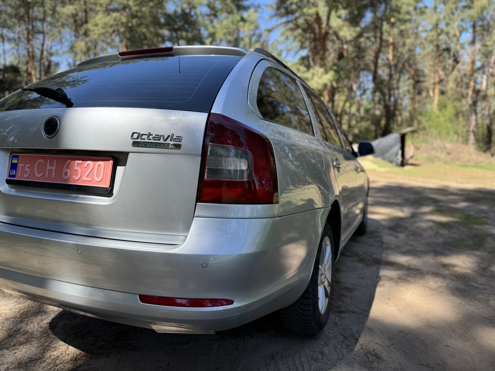 Продам автомобіль Skoda Octavia A5 (2010 рік, 1.6 дизель, рестайлінг)