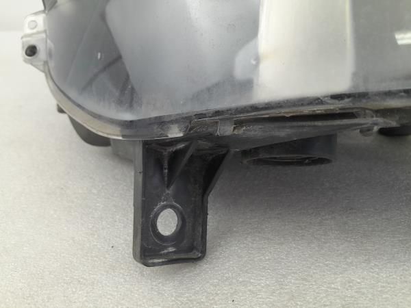 Ótica / farol direita PEUGEOT Partner II