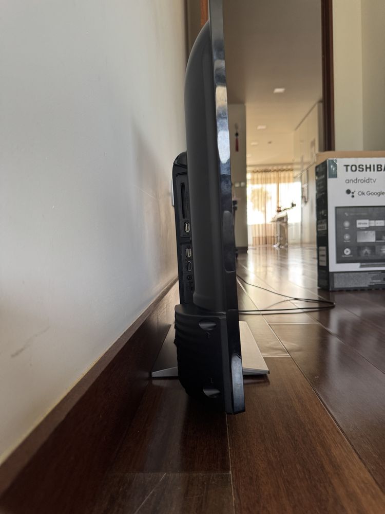 Smart tv Toshiba - 32’ full HD nova