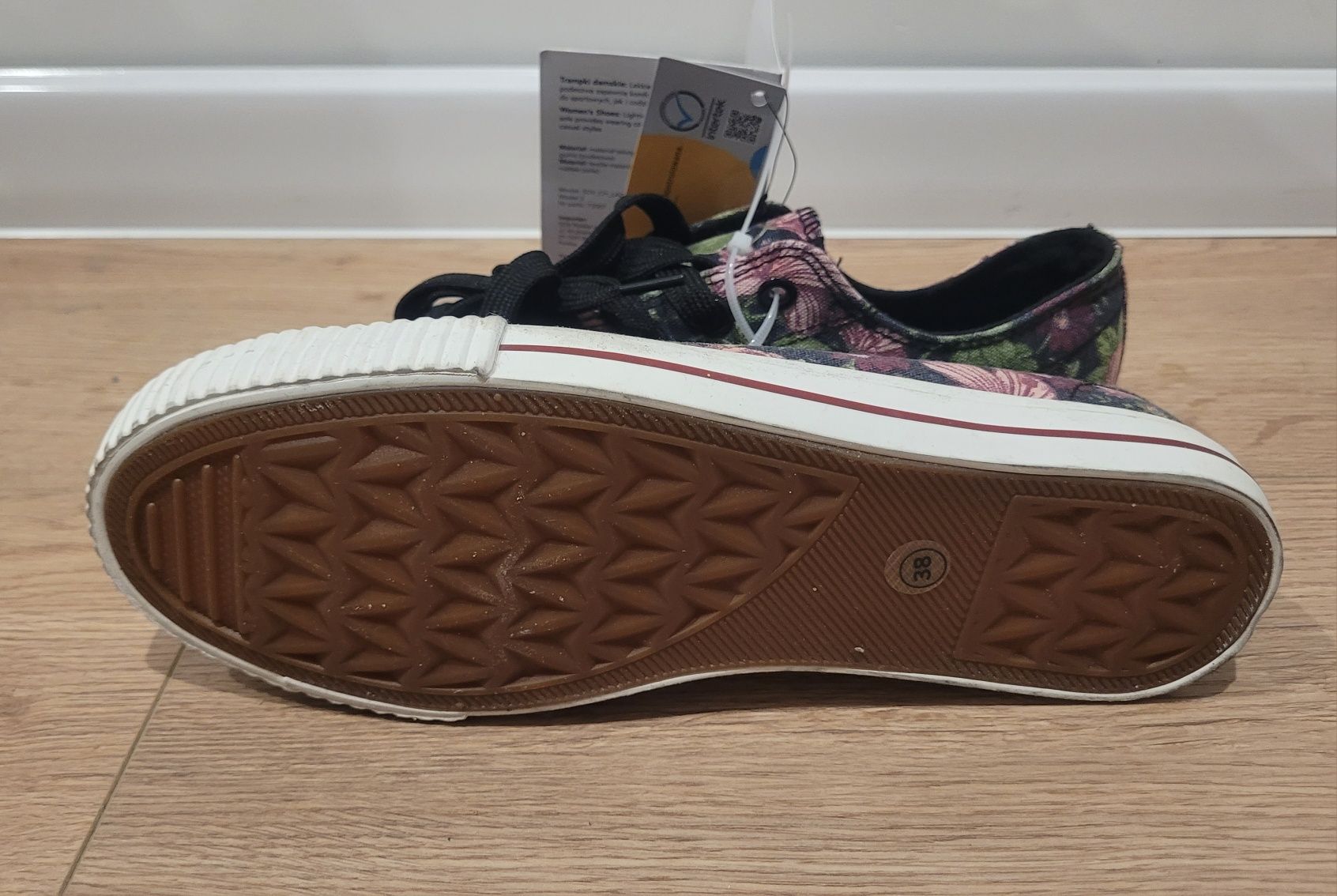 Trampki damskie kwiaty 38 NOWE!