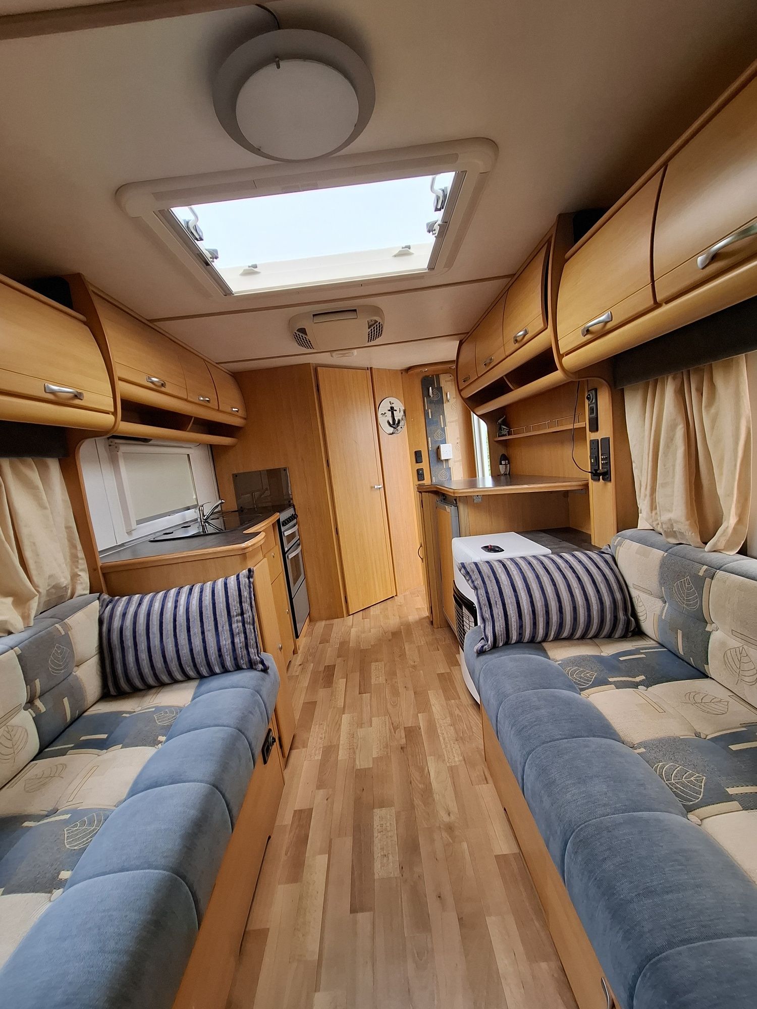 Caravana Geist 485