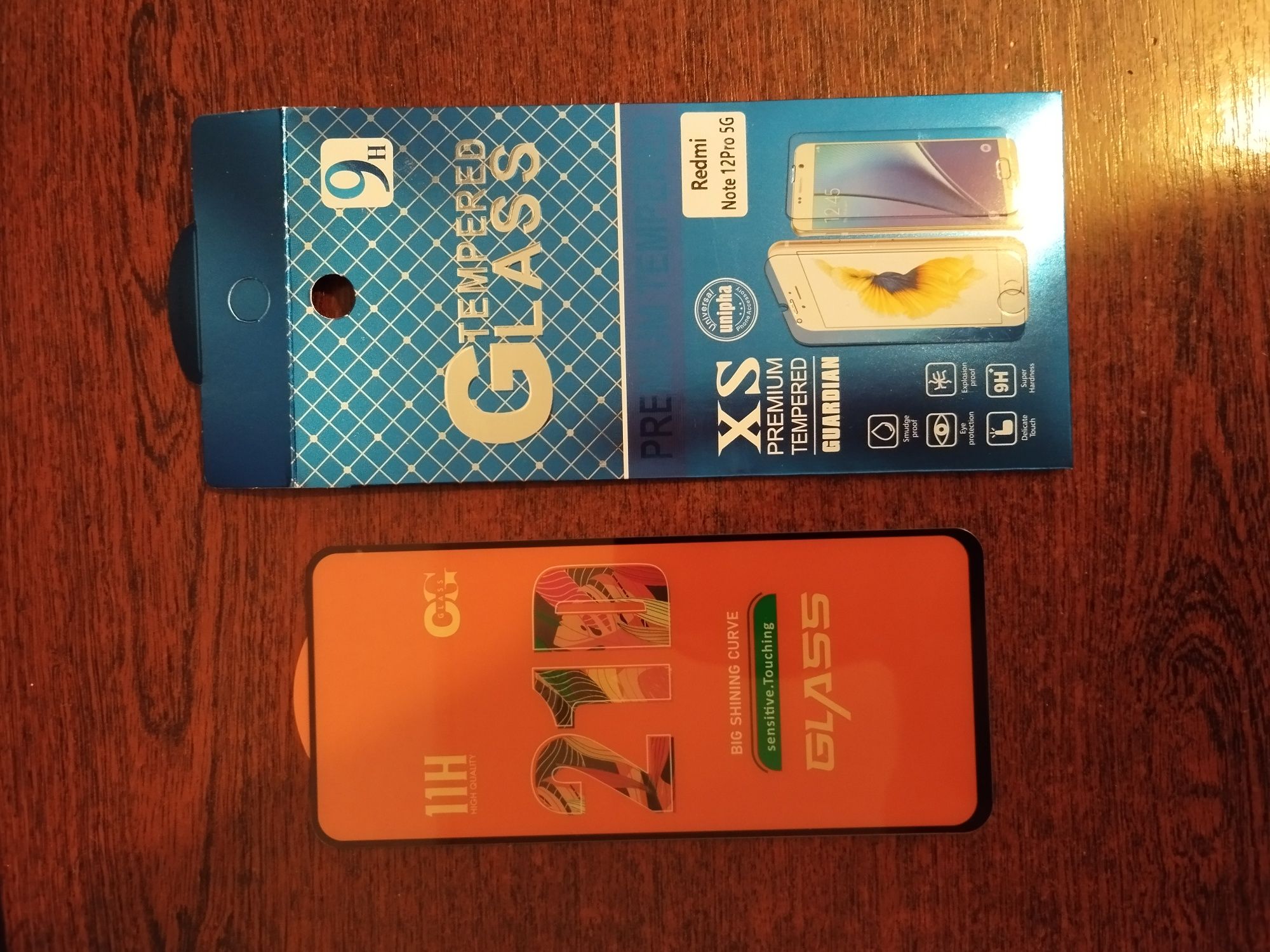 Продам стекло для Xiaomi Redmi Note 12