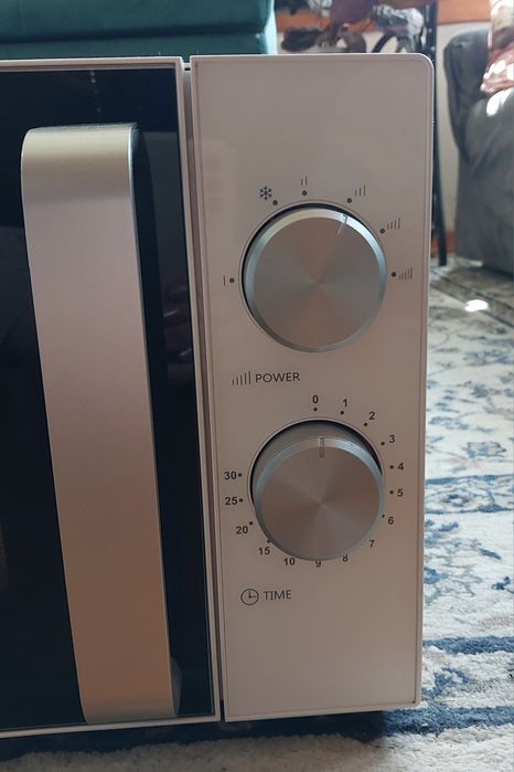 Kuchenka mikrofalowa Amica AMGF20M1W