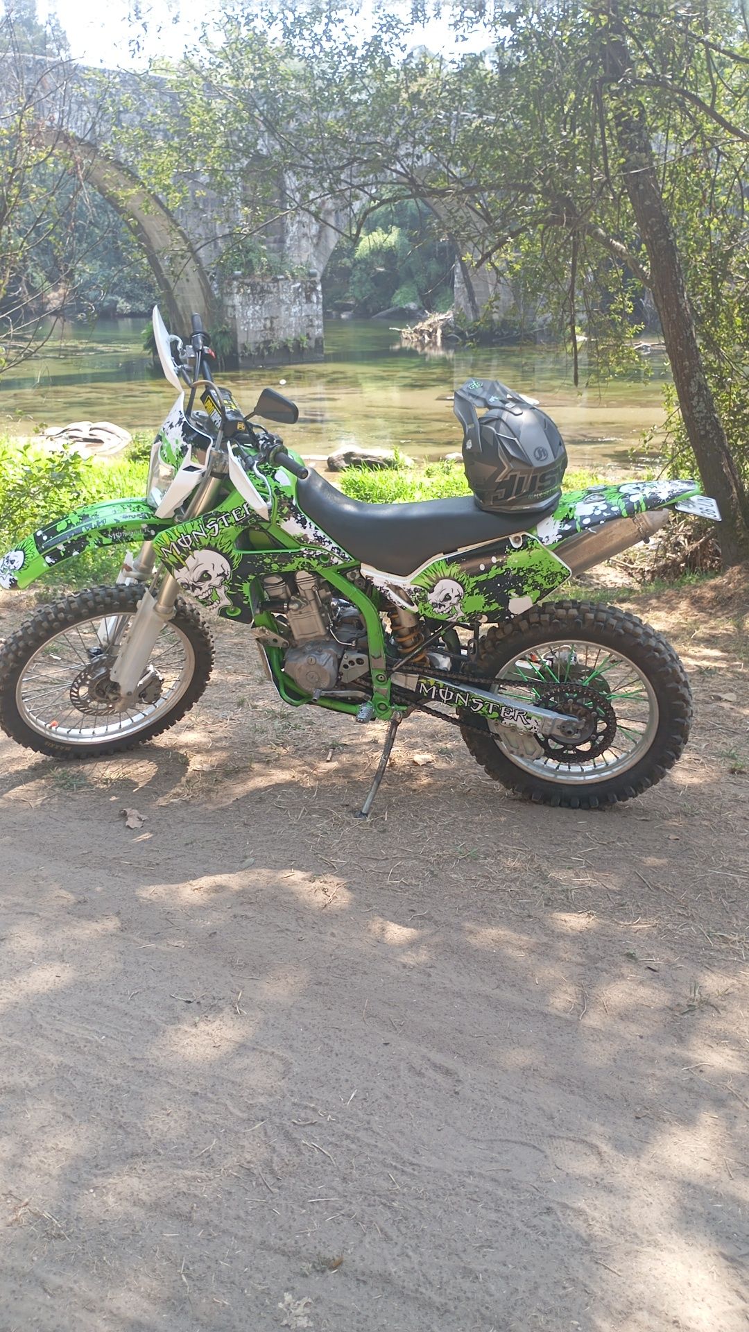 Kawasaki klxr 300 ano 2003 matriculada