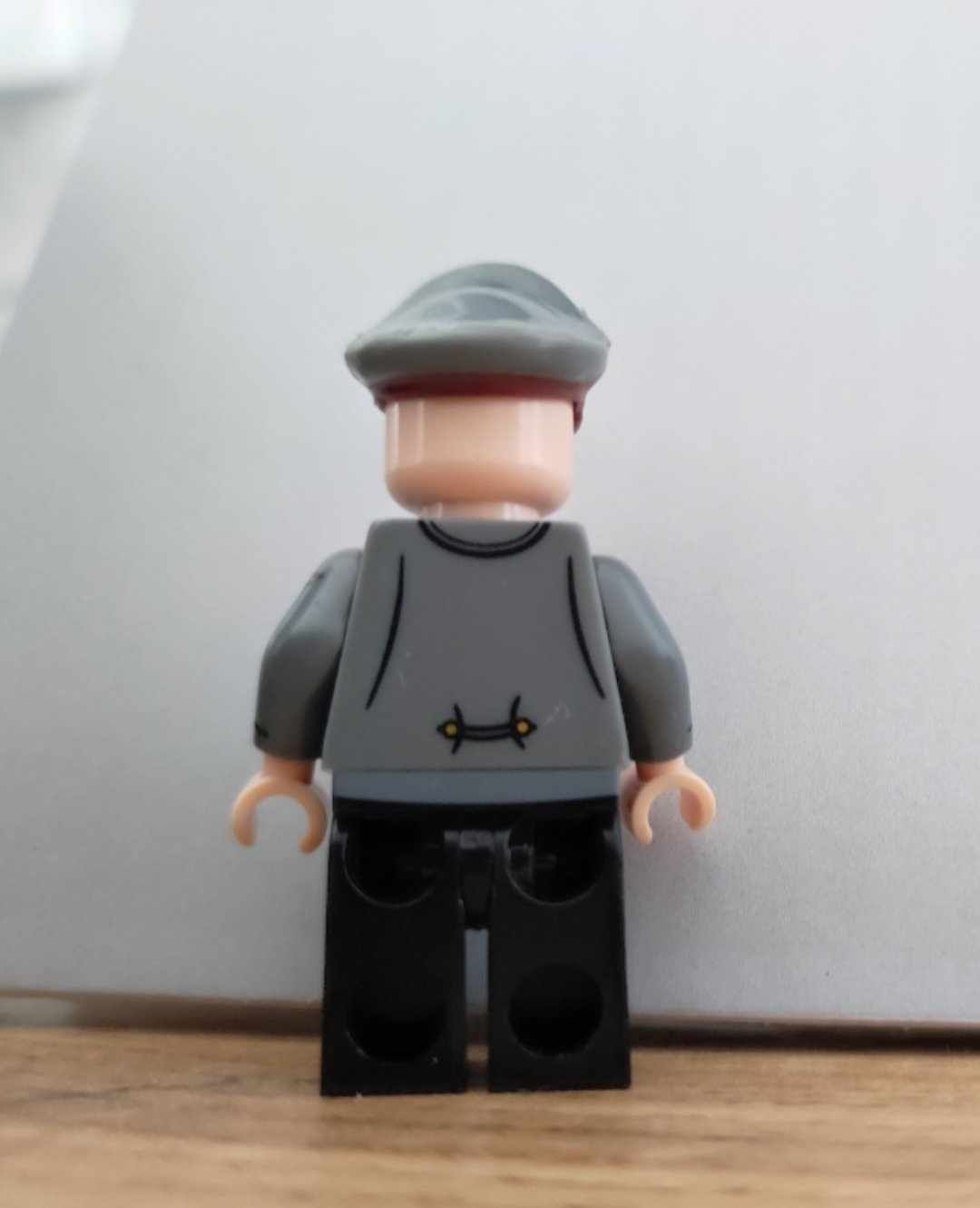 Figurka LEGO malarz