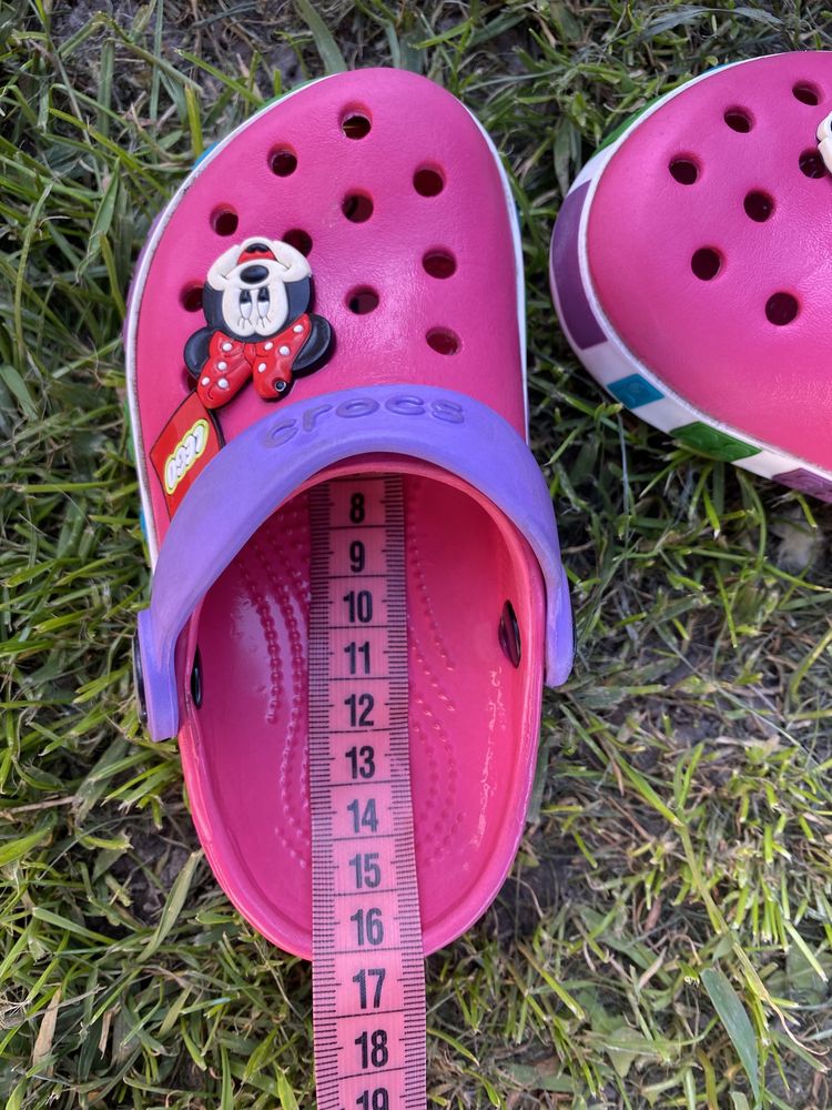 Crocs  на дівчинку 8 с 9