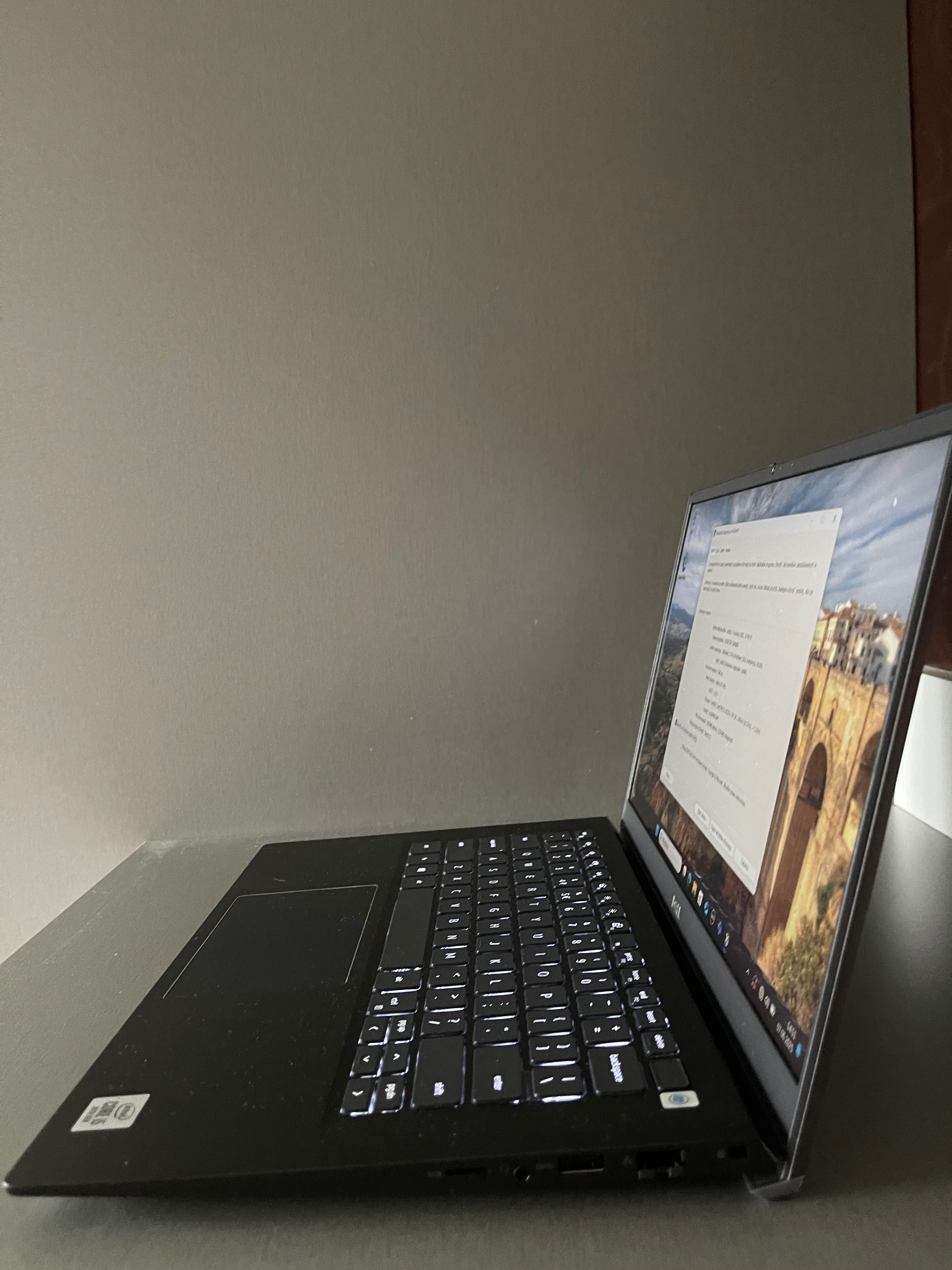 Dell Vostro 14 5401
