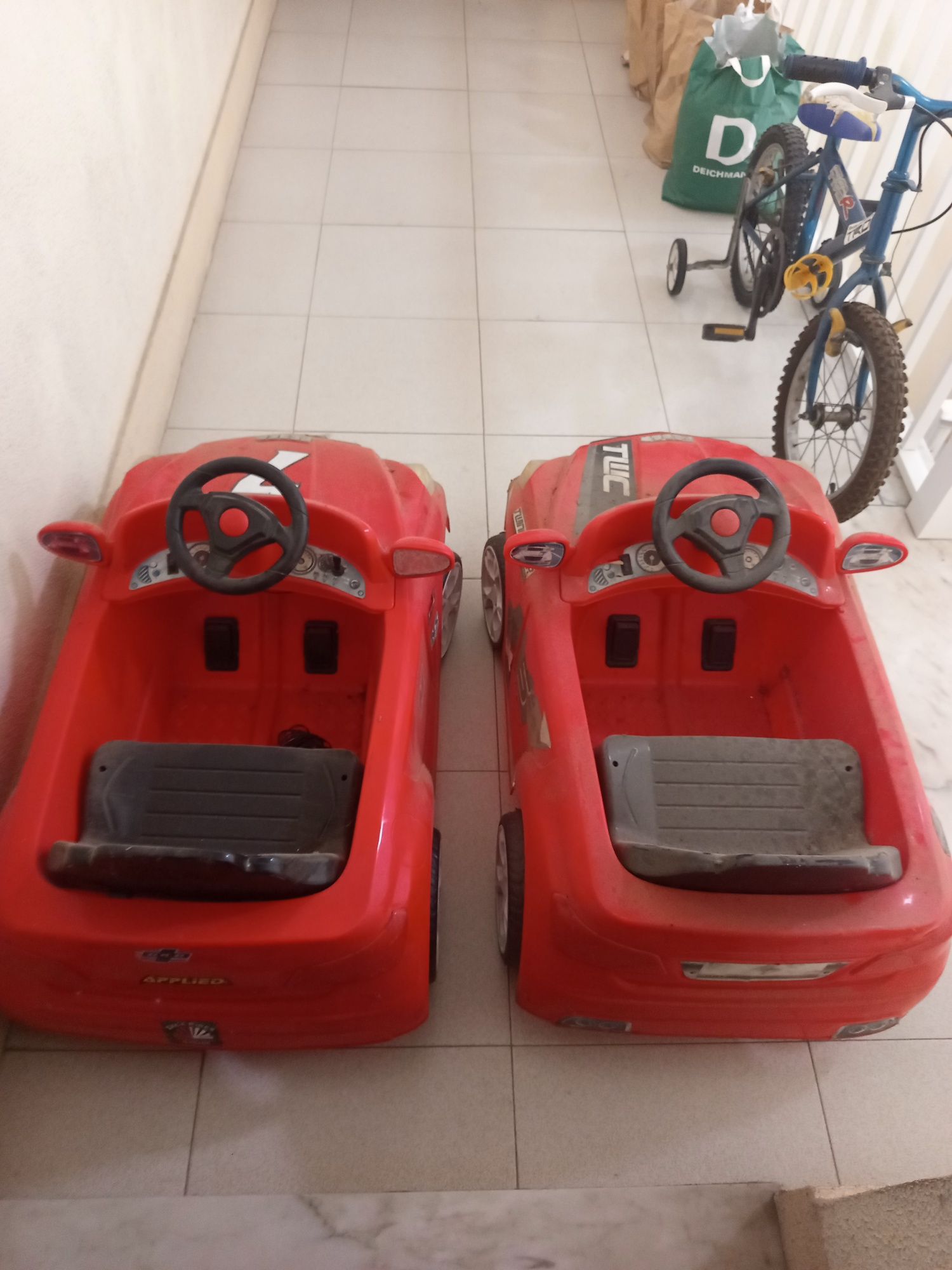 Carro elétrico para peças