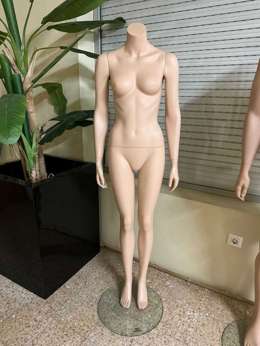 Manequim Feminino Usado