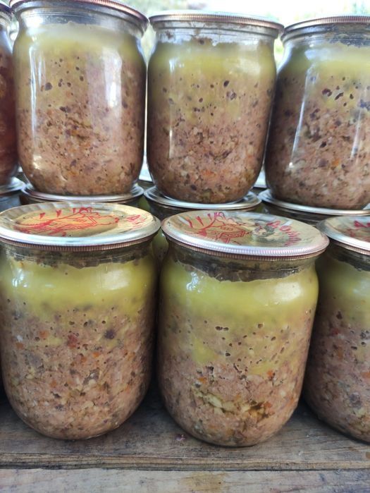 Продам домашнью тушонку, кровянку, паштет, смалець.