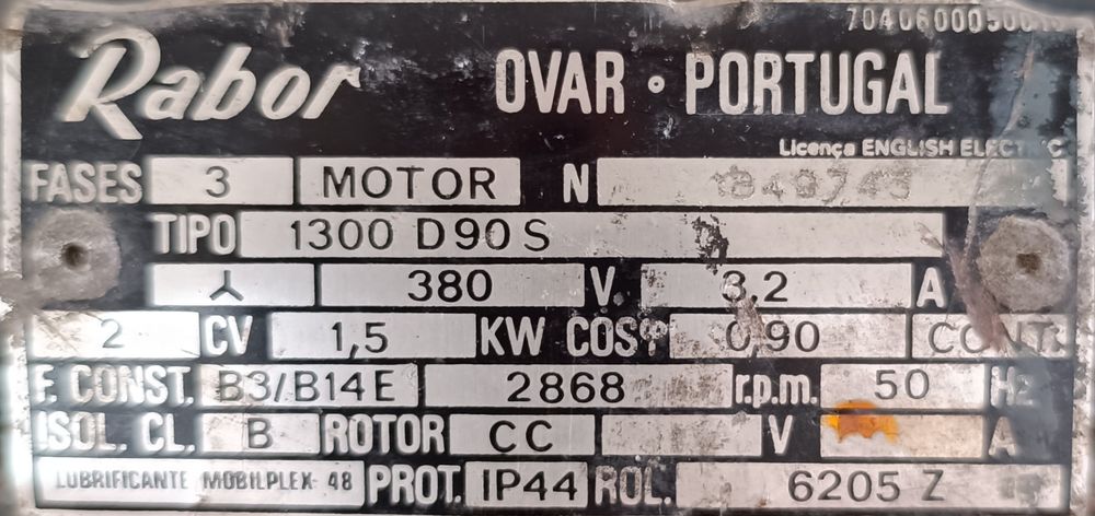 Motor trifásico Rabor