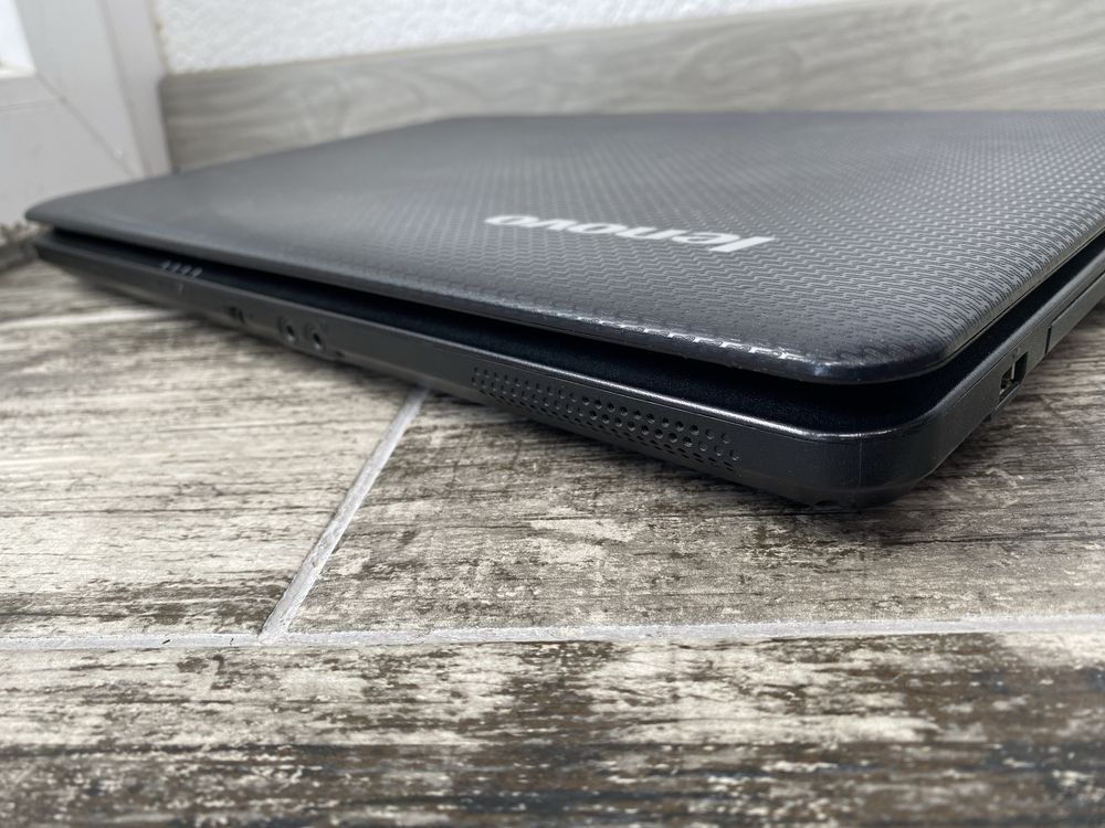 Ноутбук Lenovo G550, 2.3 GHz, 6gb ddr, 250 ssd