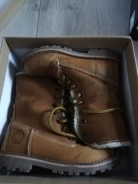 Sprzedam buciki rozm 28