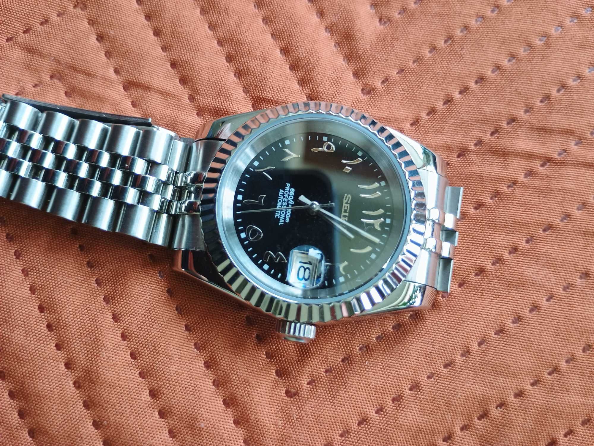 Zegarek professional automatic Seiko 200 m arabska tarcza data szafir