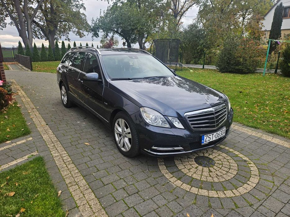 Mercedes W212 E 350 CDI 4 Matic; Air Matic