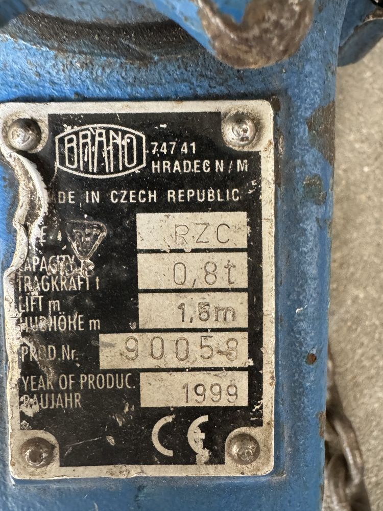 Brano RzC 0,8T Wciągnik łańcuchowy wciągarka BKS