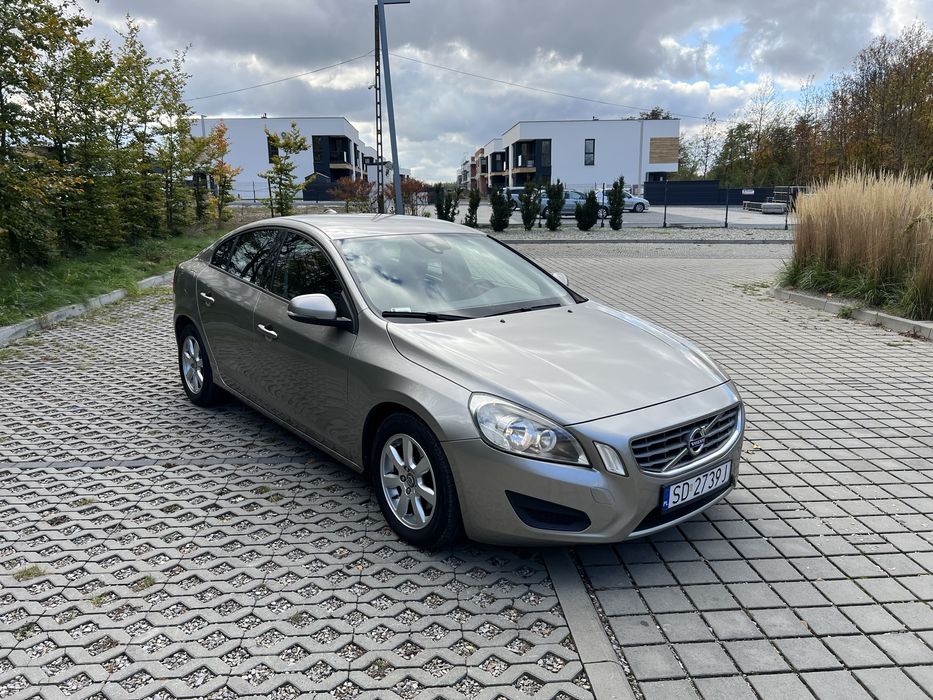 Volvo S60 D4 2.0 Diesel / 163 KM / Manual / Skóra / Zadbany egzemplarz
