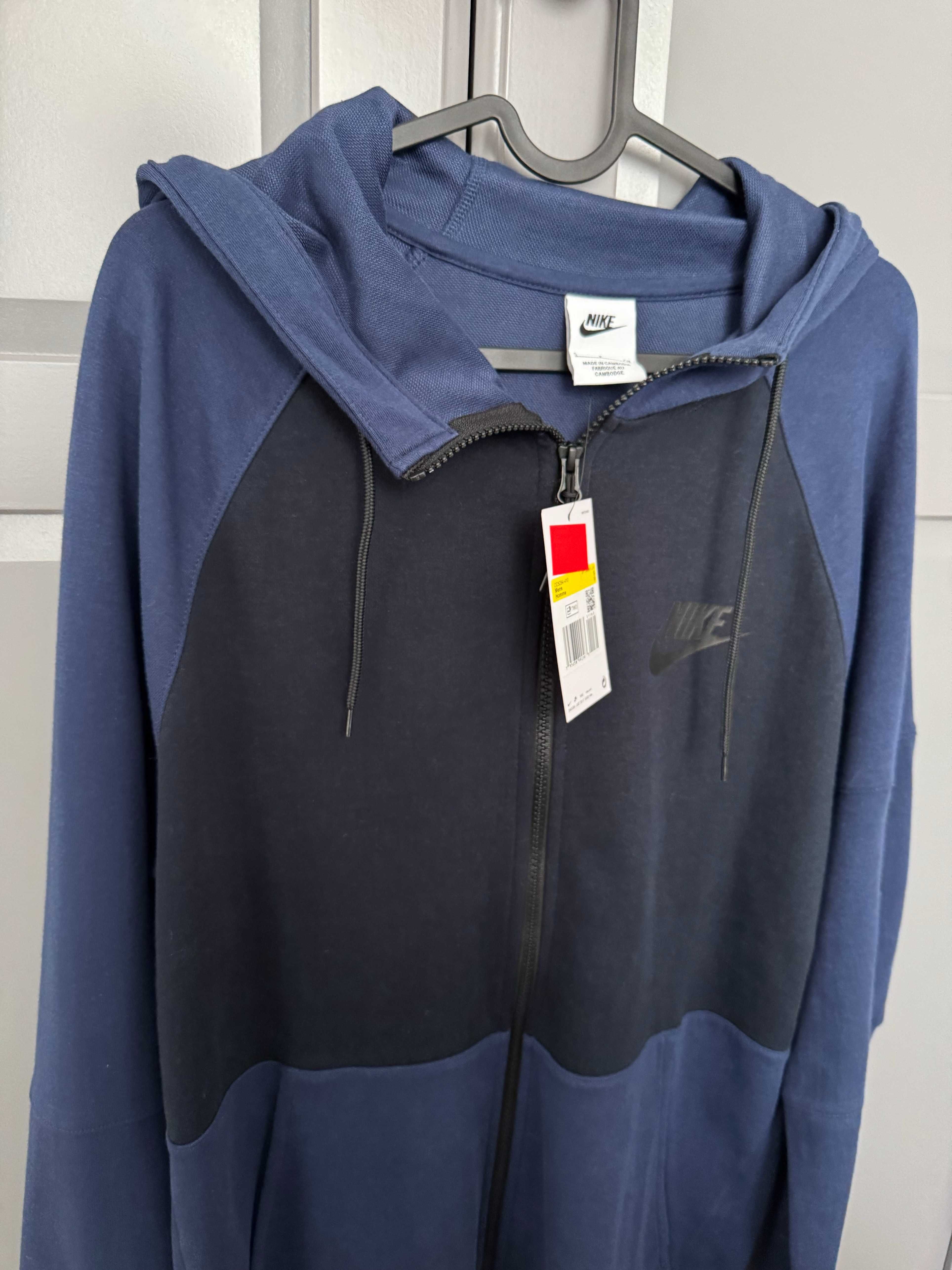 Bluza Nike Tech Fleece granatowa, nowa z metką, rozmiar S