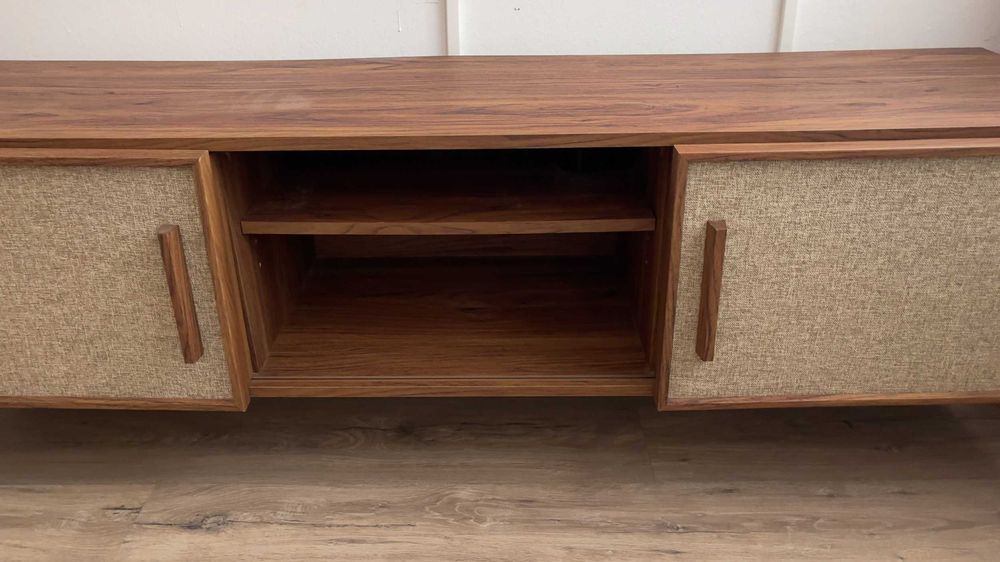 Móvel TV KINDA madeira - como novo