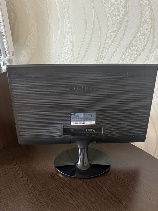 Монитор 21.5 Samsung S22