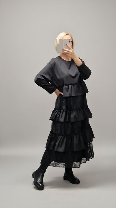 Włoska sukienka perełka