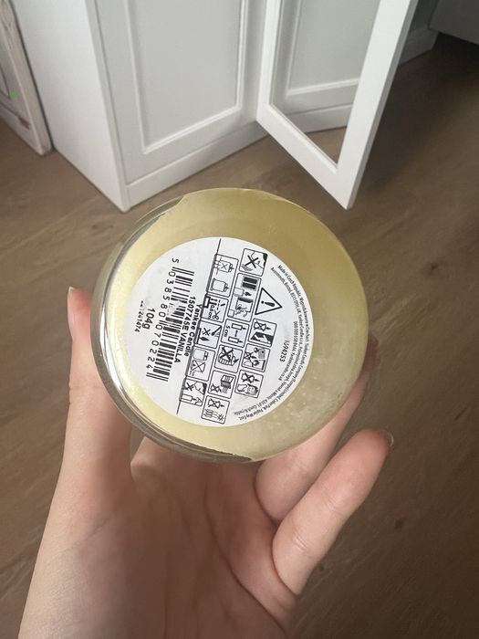 świeczka yankee candle vanilla