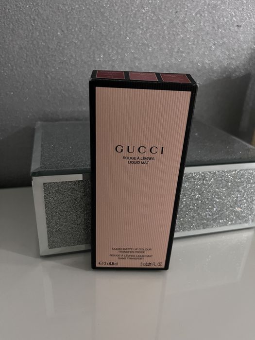 Gucci pomadki matowe nowe