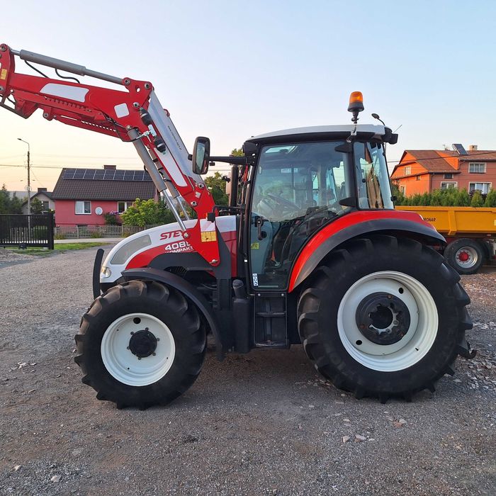 Steyr kompakt 4085 .1907MTG 2017ROK SALON POLSKA New Holland Case