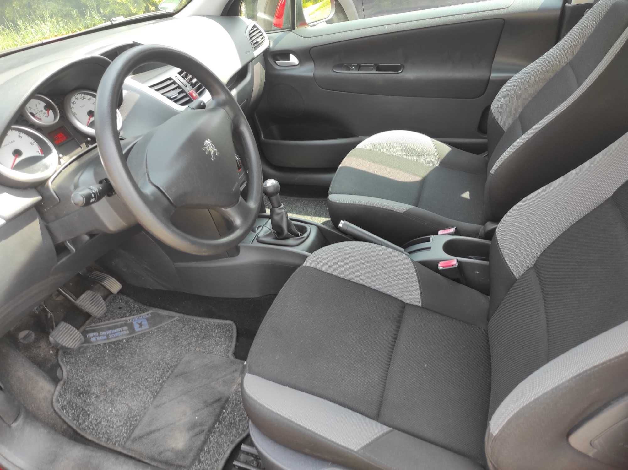 Peugeot 207 I Właściciel od nowości, 82000tkm, klima.