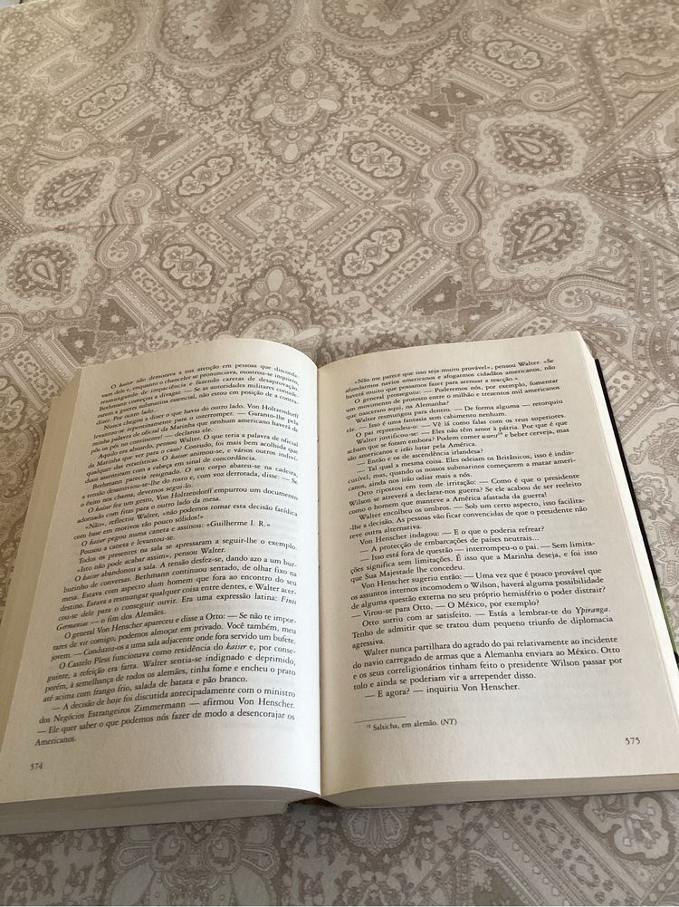 A Queda dos Gigantes - Ken Follett