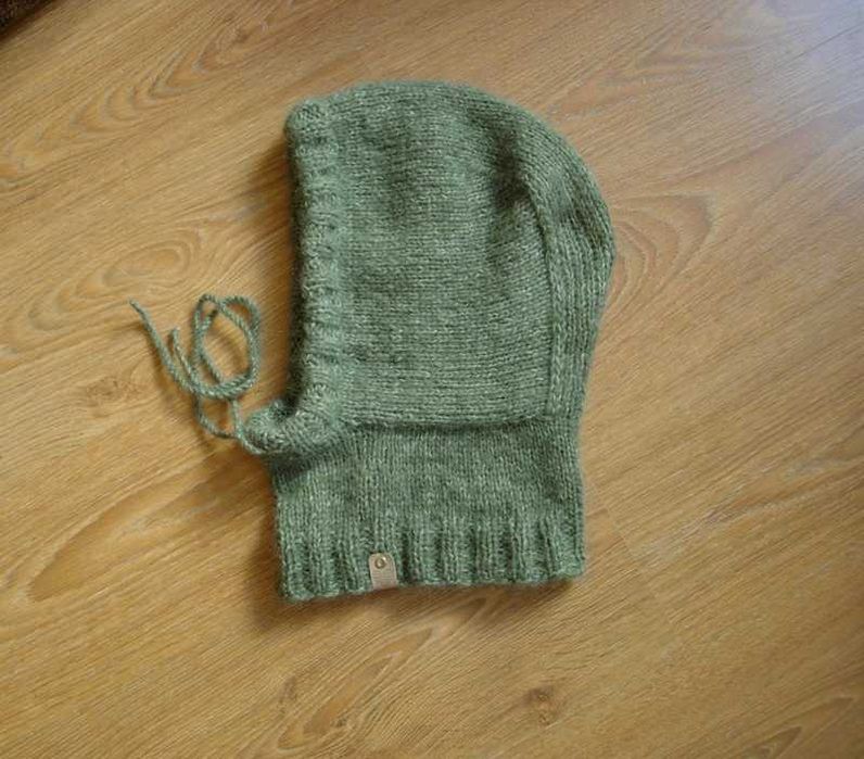 zielony kaptur fluffy balaclava z alpaki i kid-silka