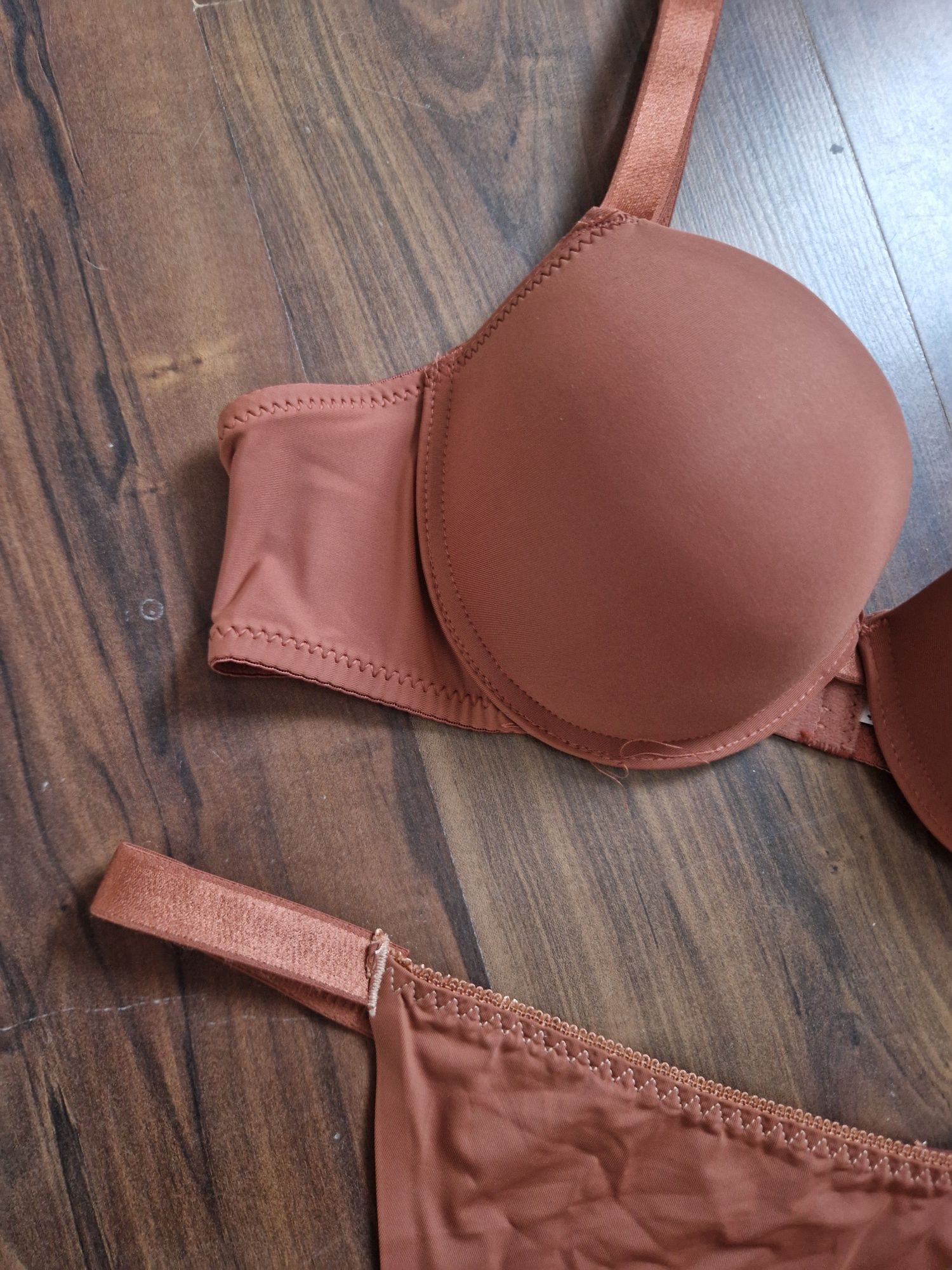 Brązowy komplet bielizny z Push Up nowy, 38 M zmysłowy na codzień