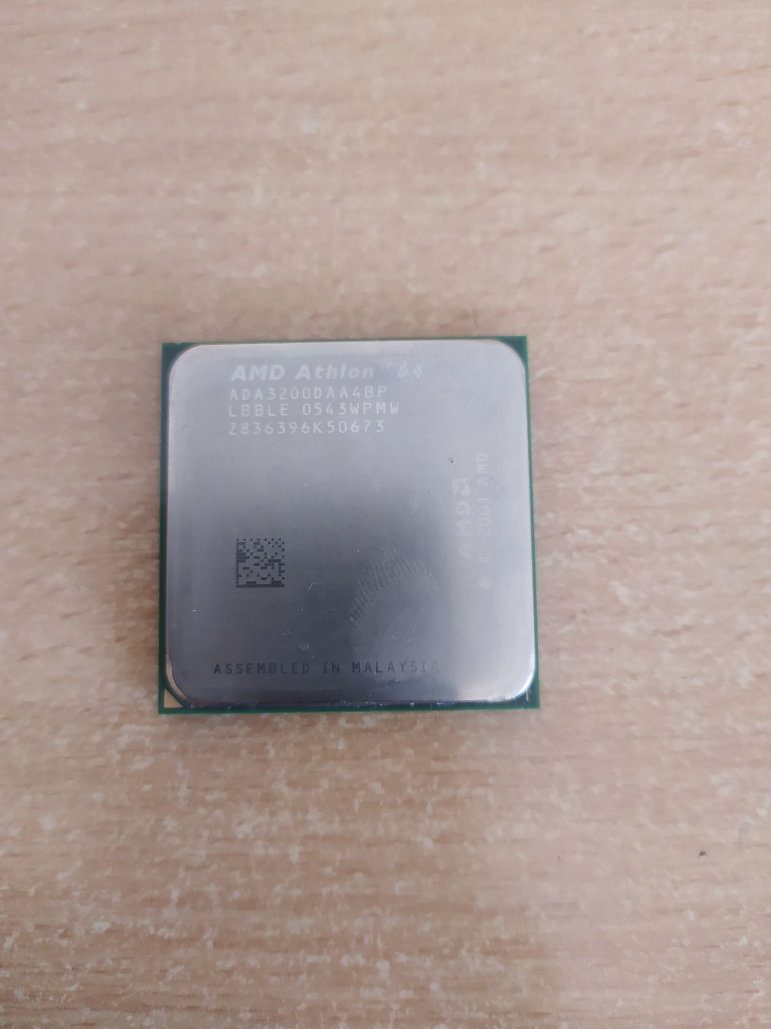 CPU Athlon 64 3200+ (ADA3200DAA4BP)