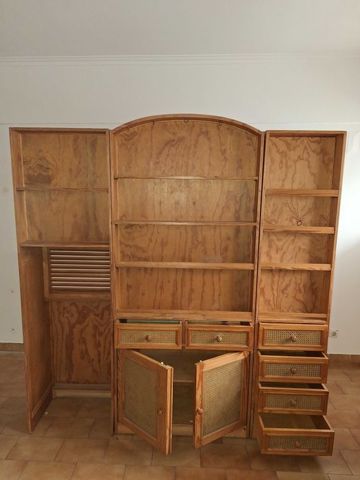 Móvel de Sala em Madeira — 3 Módulos (70€ o conjunto)