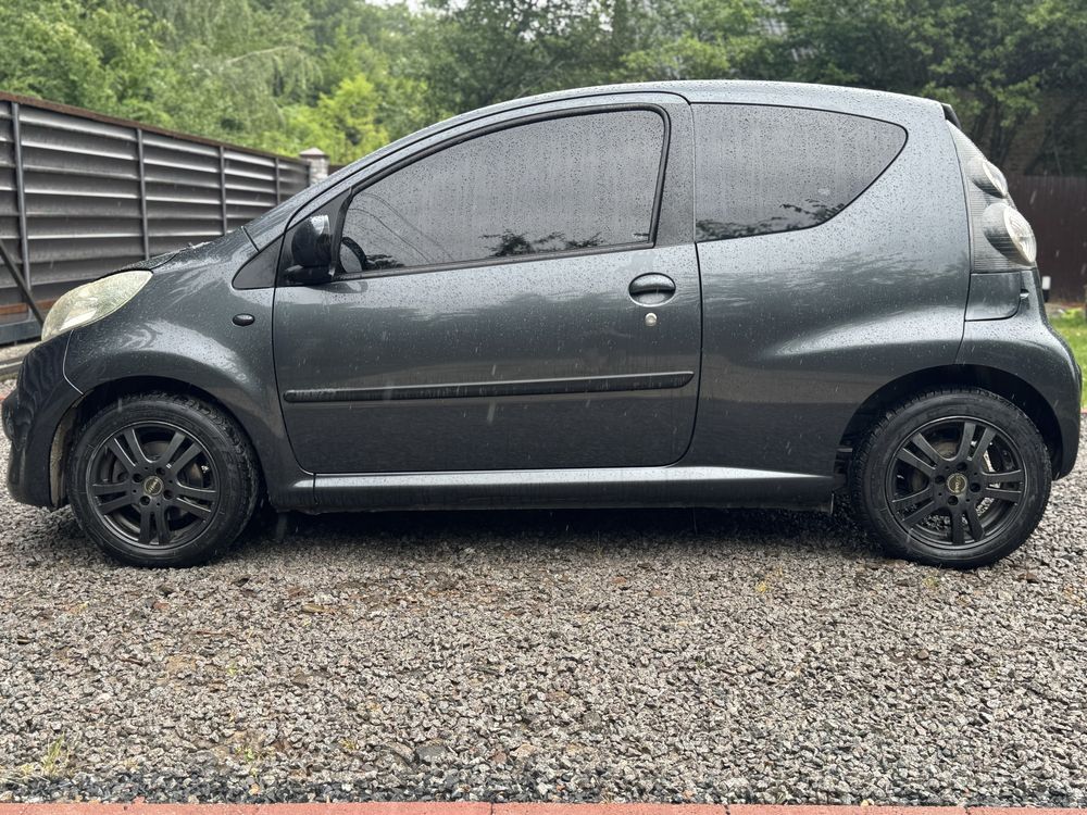 Citroen C1 2006 економне авто