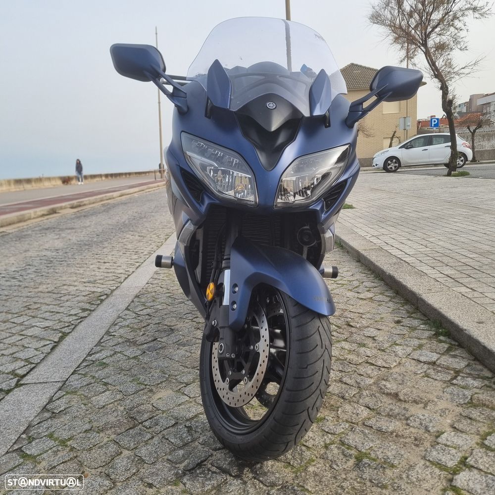 Yamaha FJR e 1300 como nova