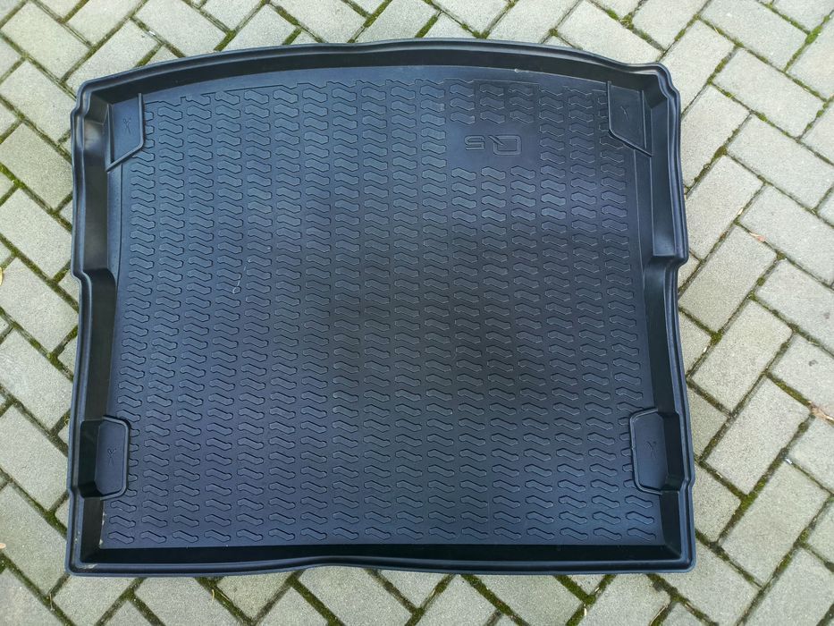 Mata bagażnika Audi Q5 80A oryginalna Audi