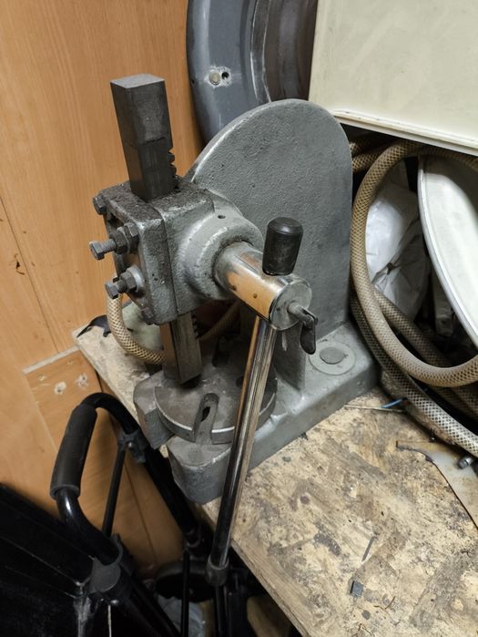 Sprzedam prasę mechaniczną