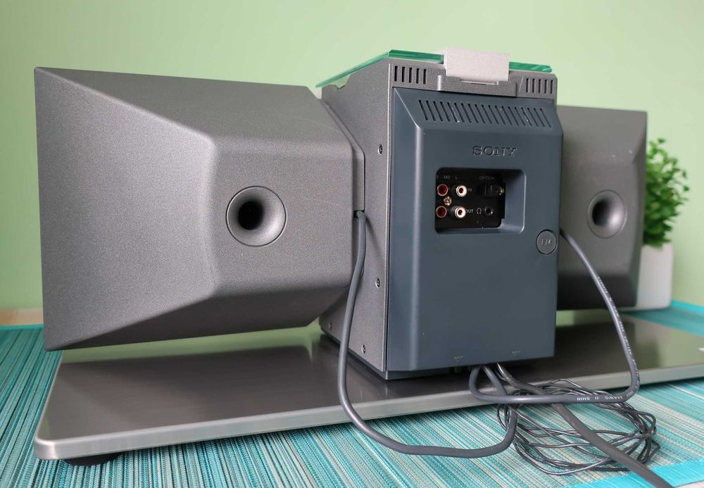 Аудіосистема високого класу - Sony CMT-ED1 (Відеоогляд).