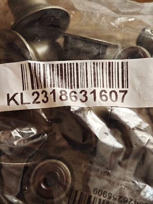 Сальник клапанів, комплект Payen HR5141 for BMB 1,4/1,6  16v для Пежо.