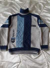 Теплий дитячий светр