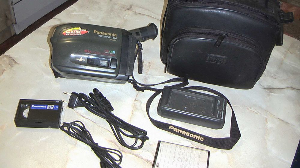 Відеокамера Panasonic PV-A306D