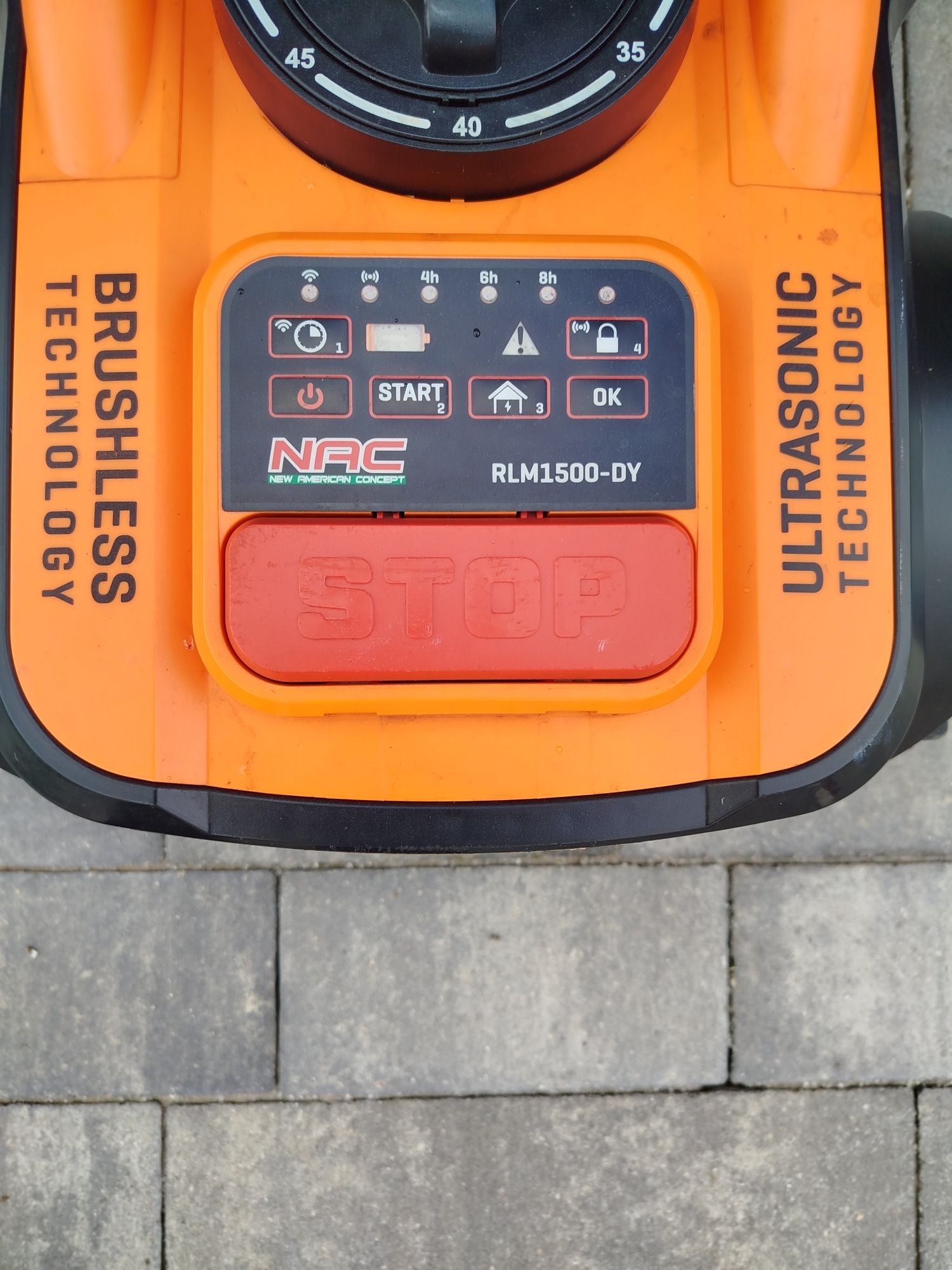 Robot koszący NAC RLM 1500 DY