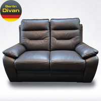 Кожаный двухместный темно-коричневый диван. Германия . Б/у
