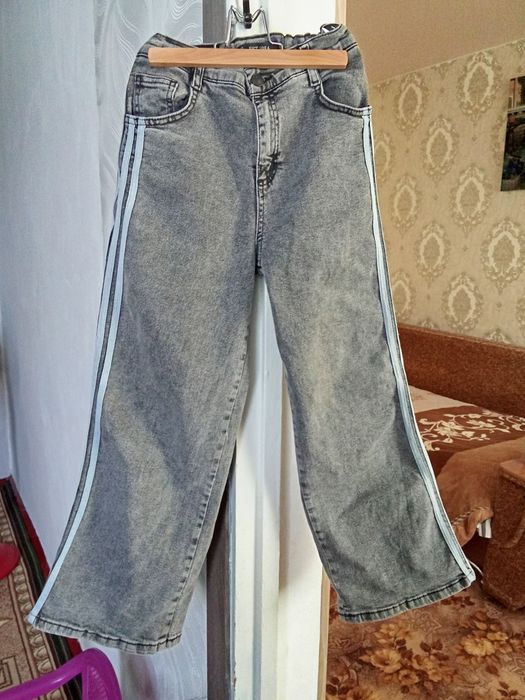 Джинси на дівчинку