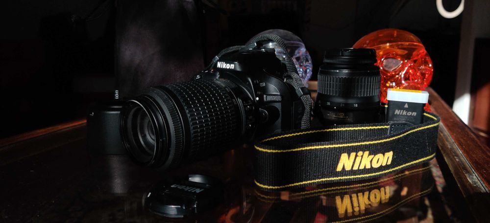 Nikon 5200 +2 Lente + refletor + mochila + suporte para telefone +2 ba